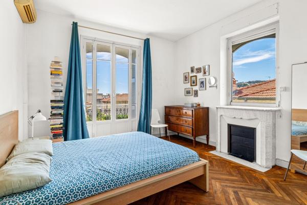 Vente Hôtel particulier Nice 7 Pièces 173 m²