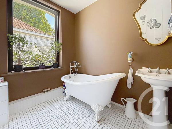 Maison à vendre  4 pièces - 90,31 m 2   LILLE  - 59