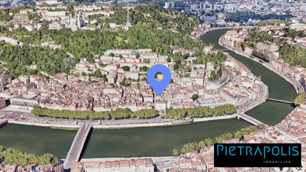 VIEUX LYON - Ensemble de 2 appartements DUPLEX d'environ 156 m² - NOMBREUSES POSSIBILITES
