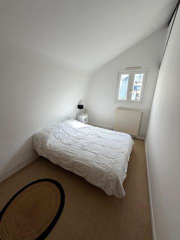 Maison T5 meublée de 106 m² avec garage, cellier et jardin — 3 chambres
