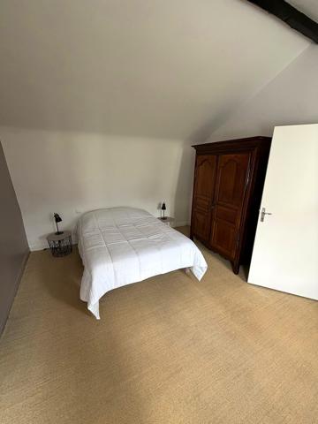 Maison T5 meublée de 106 m² avec garage, cellier et jardin — 3 chambres