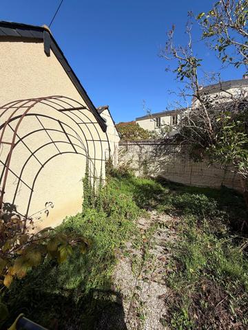 Maison T5 meublée de 106 m² avec garage, cellier et jardin — 3 chambres