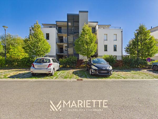 "DRENNEC", Concarneau Sables blancs - Appartement récent avec jardin et stationnement , Concarneau