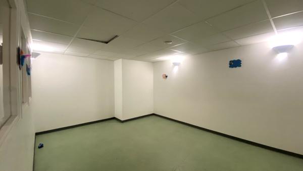 Murs libres à vendre Paris 13e 200 m2