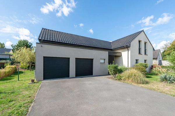 Maison à vendre 8 pièces 230m² Saint-Amand-les-Eaux (59230)