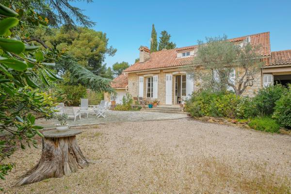 Vente Maison de luxe Bandol 7 Pièces 170 m²