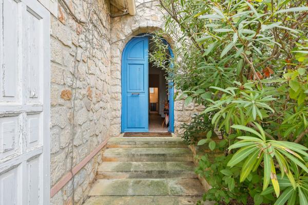 Vente Maison de luxe Bandol 7 Pièces 170 m²