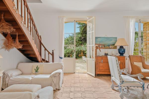 Vente Maison de luxe Bandol 7 Pièces 170 m²