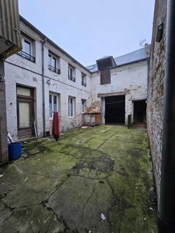 Vente / Immeuble à Guise (02120)
