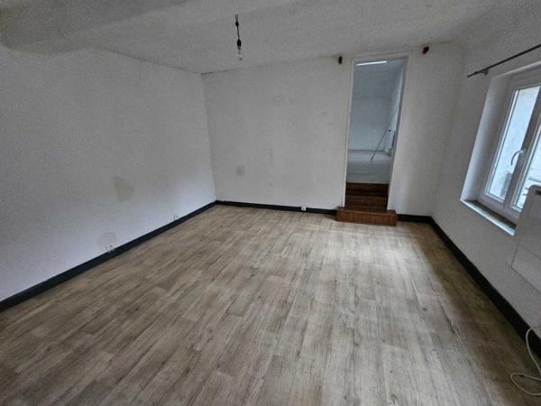 Vente / Immeuble à Guise (02120)
