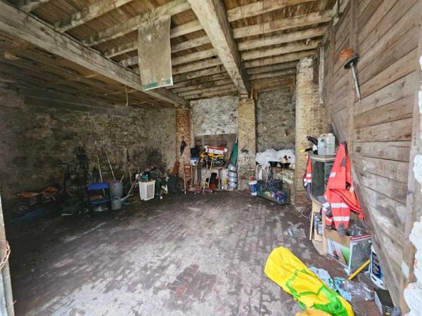 Vente / Immeuble à Guise (02120)