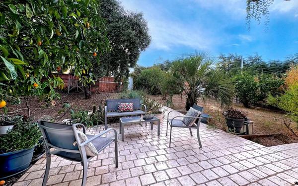 Maison à vendre    7 pièces • 201,78 m2 Vergèze