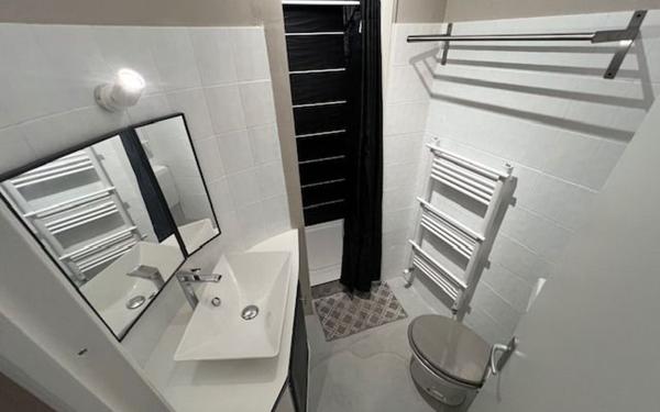 Appartement à louer    3 pièces • 54,10 m2 Saint-Étienne