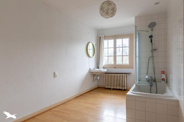 Grange à vendre 180 000 € Varetz 7 p 500 m² DPE