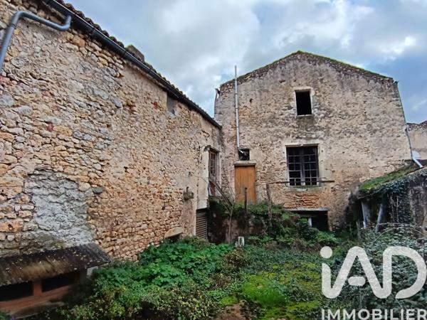 Immeuble à vendre 200 m² Airvault