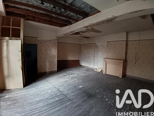 Immeuble à vendre 200 m² Airvault