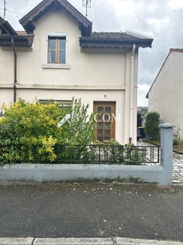 Maison 4 pièce(s) 2 chambre(s) 80 m²