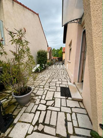 Maison 4 pièce(s) 2 chambre(s) 80 m²