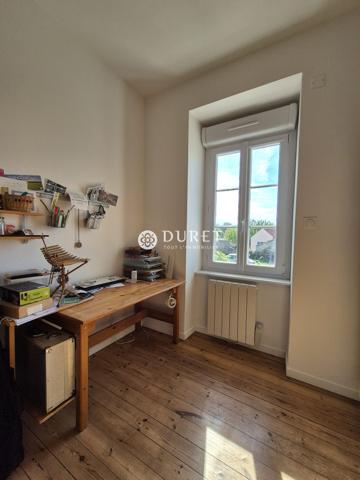 Maison de ville, 3 chambres + bureau