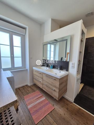 Maison de ville, 3 chambres + bureau