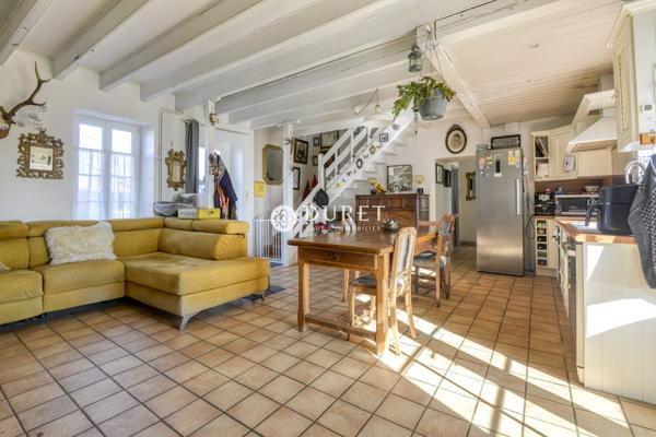 Ensemble immobilier d’exception au cœur du marais – Maison + 3 gîtes