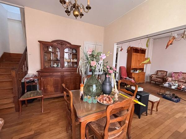 Maison de caractère avec accès Loir - Centre de La Flèche