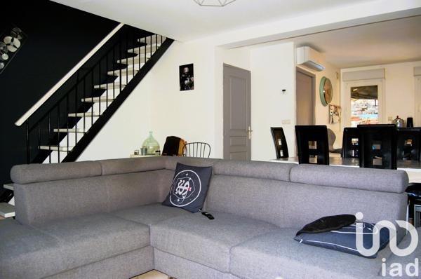 Maison 4 pièces de 85 m² à Millau (12100)