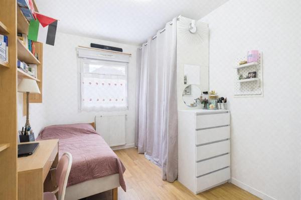 Belle Résidence de 2014, T4 de 74m², proche métro 7