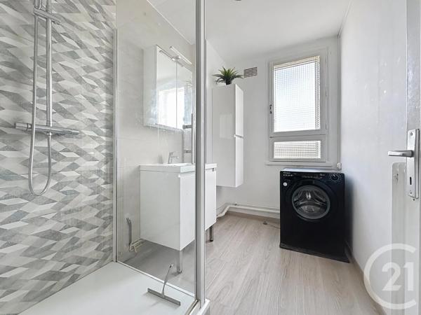 Appartement F4 à vendre  4 pièces - 75 m 2   ST ANDRE LES VERGERS  - 10