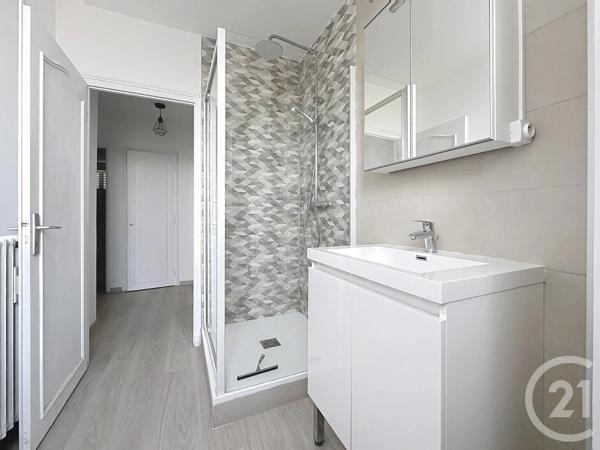 Appartement F4 à vendre  4 pièces - 75 m 2   ST ANDRE LES VERGERS  - 10