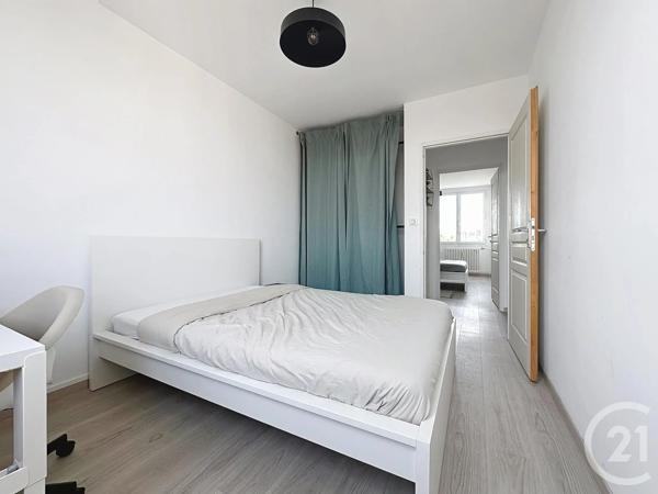 Appartement F4 à vendre  4 pièces - 75 m 2   ST ANDRE LES VERGERS  - 10
