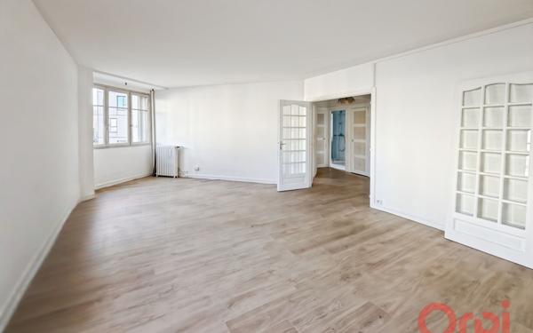 Appartement à vendre    2 pièces • 58,94 m2 Paris 18