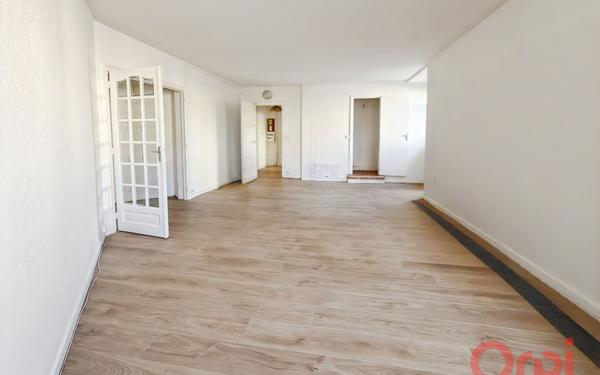 Appartement à vendre    2 pièces • 58,94 m2 Paris 18