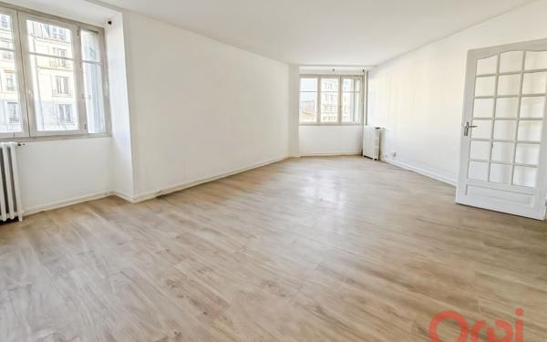 Appartement à vendre    2 pièces • 58,94 m2 Paris 18