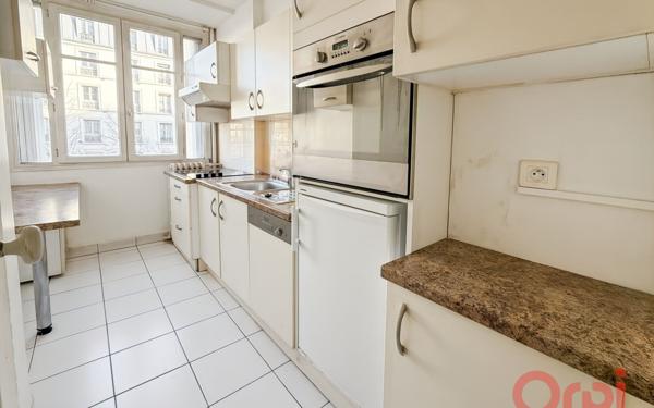 Appartement à vendre    2 pièces • 58,94 m2 Paris 18
