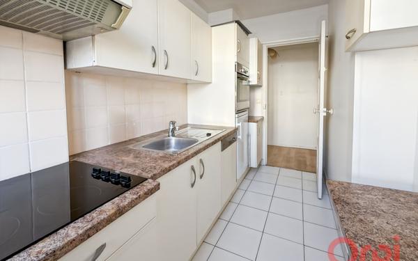 Appartement à vendre    2 pièces • 58,94 m2 Paris 18