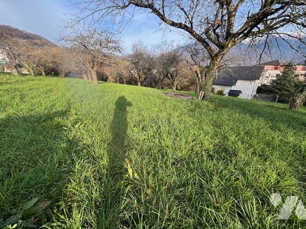 EXCLUSIVITE:ALBERTVILLE-TERRAIN 711 M²-VIABILISE- CALME