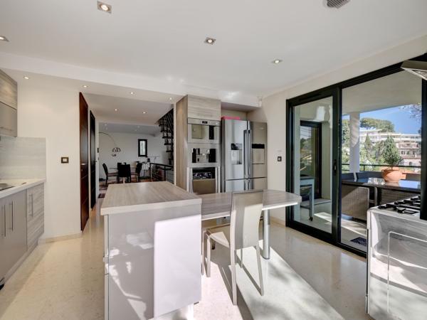 Vente Maison contemporaine Cannes 7 Pièces 177 m²