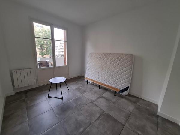 Appartement · Location Marseille (13005) 3 pièces · 52m²