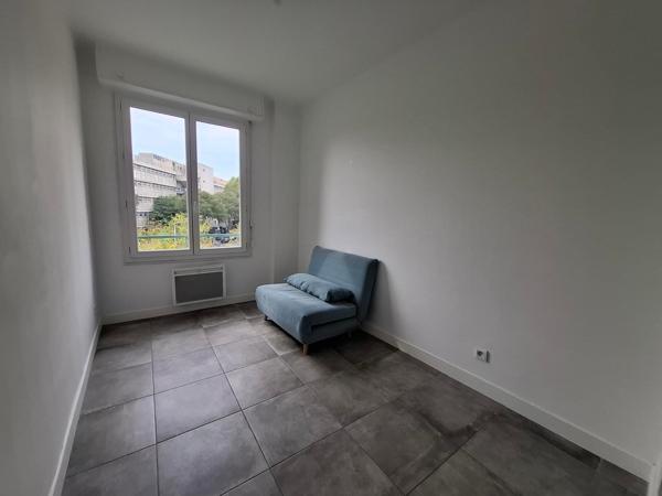 Appartement · Location Marseille (13005) 3 pièces · 52m²