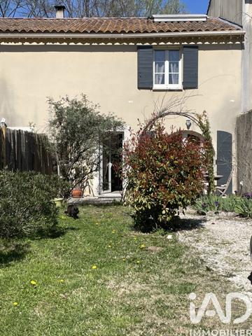 Maison à vendre 4 pièces 95 m² Entraigues-sur-la-Sorgue