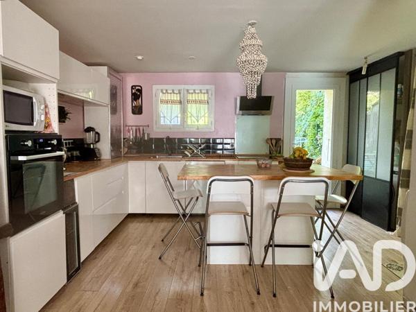 Maison à vendre 4 pièces 95 m² Entraigues-sur-la-Sorgue