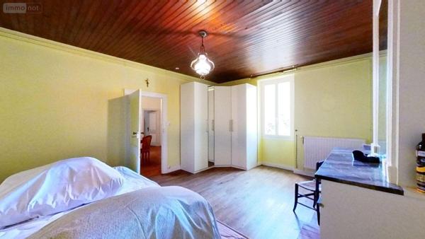 Maison rurale à vendre à Saint-Antoine-de-Breuilh en Dordogne (24230), ref : 18113/62 Maison rurale à vendre à Saint-Antoine-de-Breuilh en Dordogne (24230), ref : 18113/62