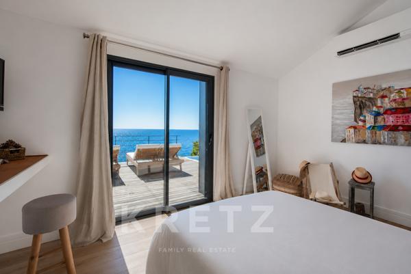 ERBALUNGA | PROPRIÉTÉ D’EXCEPTION LES PIEDS DANS L’EAU | 430 m² | CRIQUE PRIVÉE
