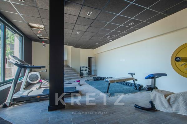 ERBALUNGA | PROPRIÉTÉ D’EXCEPTION LES PIEDS DANS L’EAU | 430 m² | CRIQUE PRIVÉE