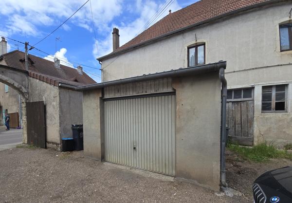 appartement RDC entièrement Rénové.