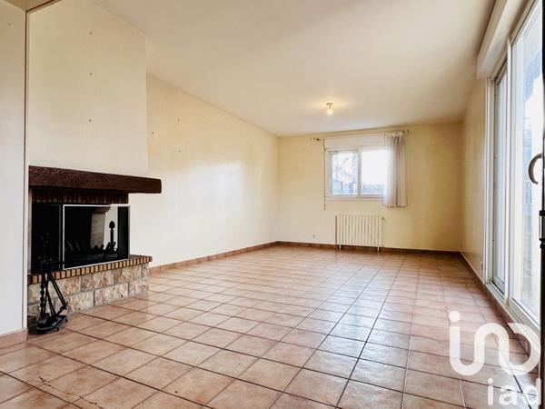 Maison 5 pièces de 107 m² à Fleury-les-Aubrais (45400)