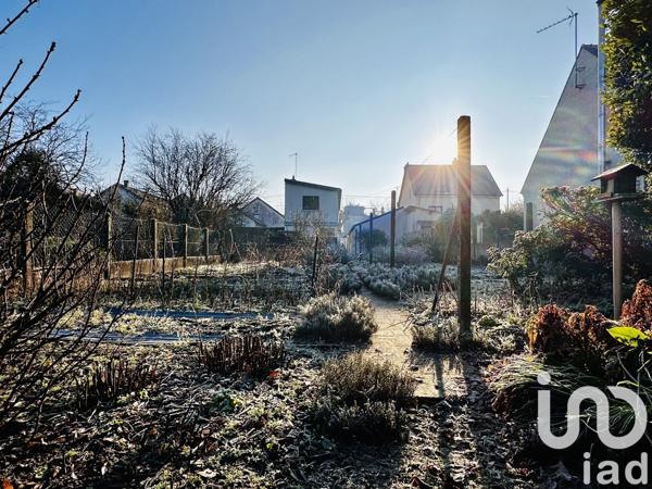 Maison 5 pièces de 107 m² à Fleury-les-Aubrais (45400)