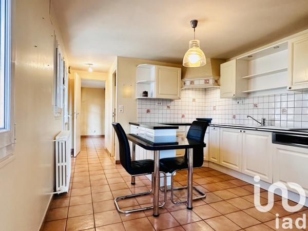 Maison 5 pièces de 107 m² à Fleury-les-Aubrais (45400)