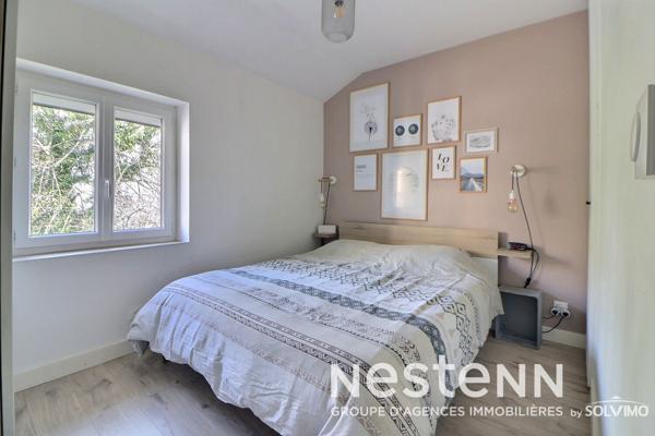 Coeur Village, Appartement duplex T4, 64.2m2, terrasse 17m2, et stationnement.